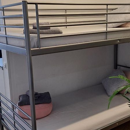 Estudio En Primera Linea De Mar Empuriabrava Eksteriør billede